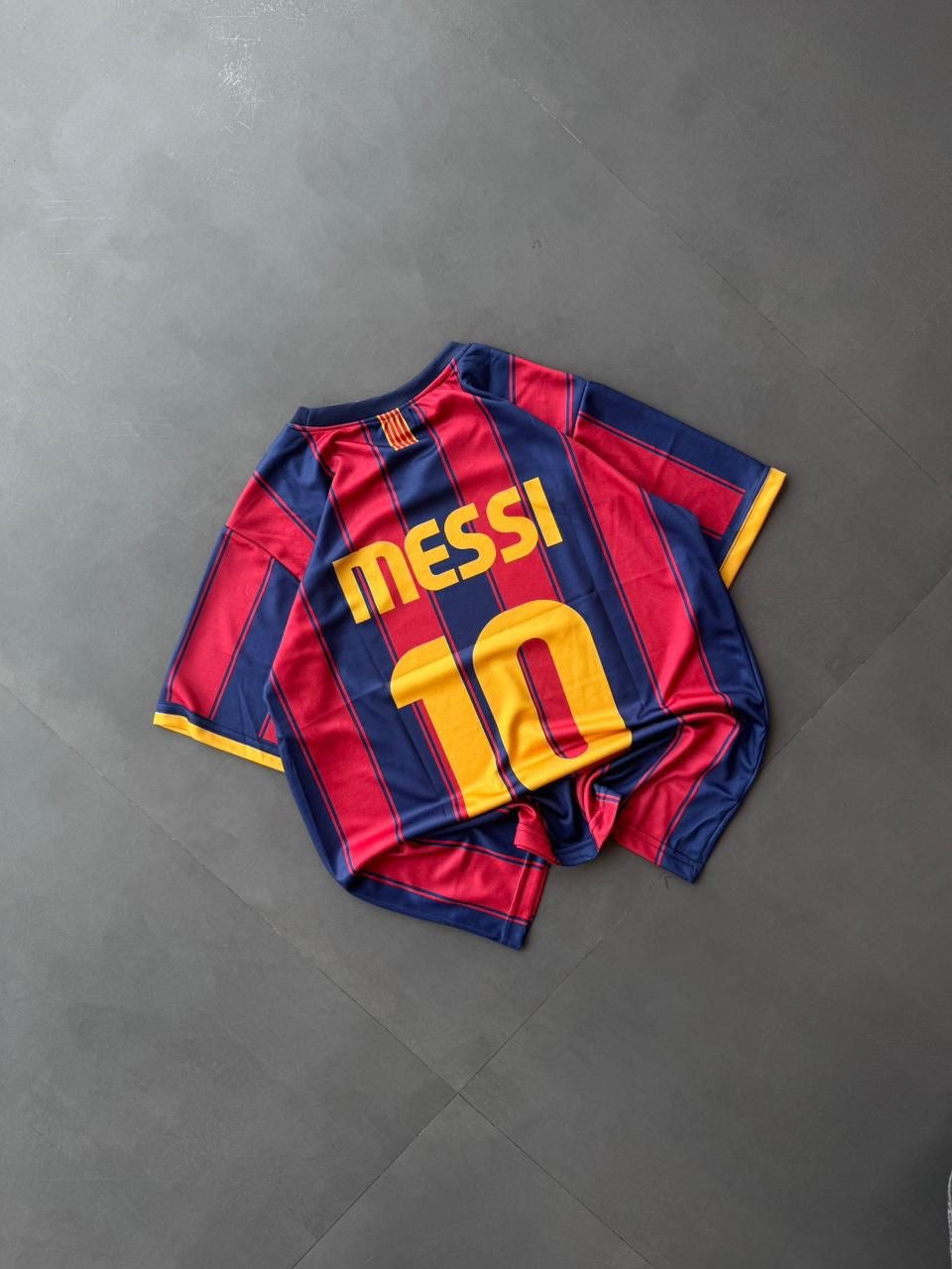 FC Barcelona 2013–2015 Home Jersey – MESSI Edition- Half Sleeve (Classic Blue & Garnet)