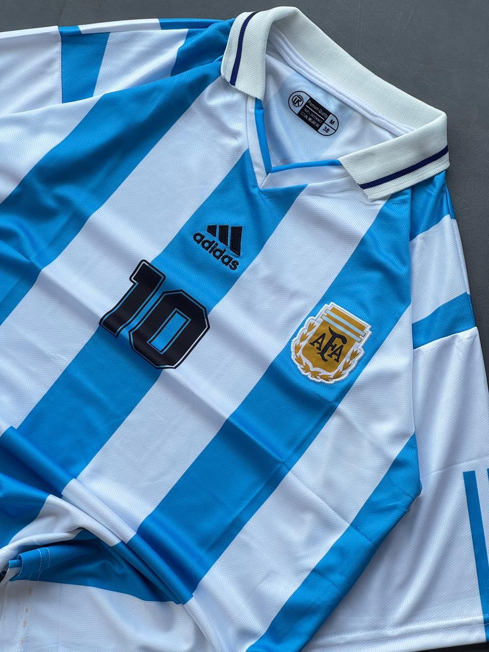 Argentina 1998 vintage home football (FIVE-SLEEVE jersey) Mardona