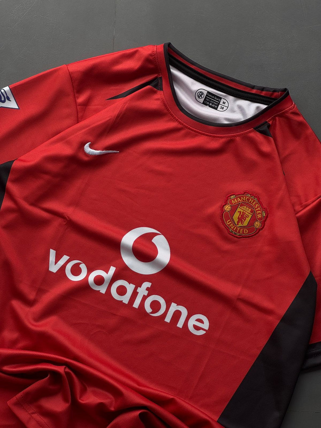 vintage 2002-2004 Manchester United embroidery home (Half-Sleeve Jersey) Ronaldo