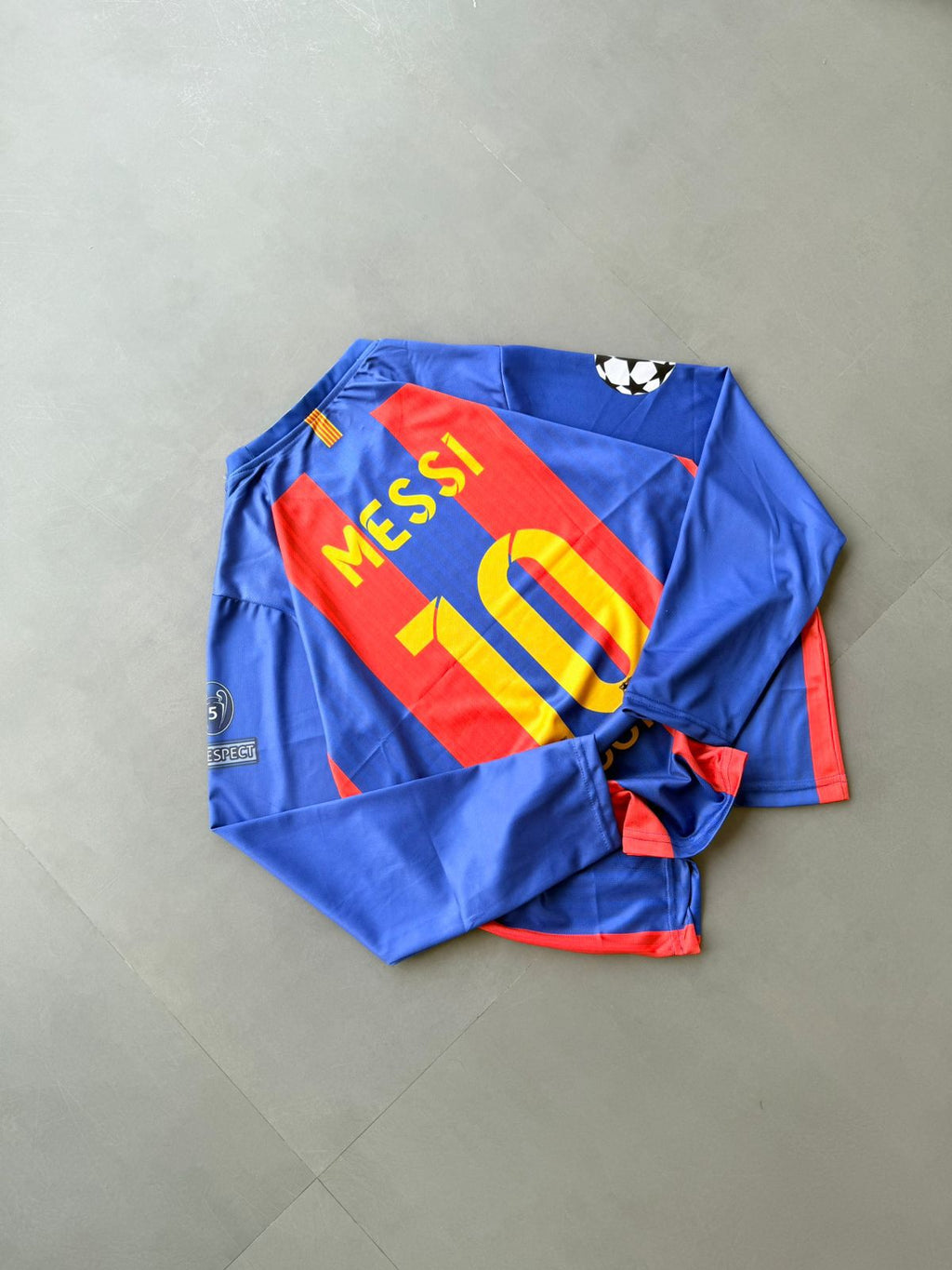 FC Barcelona 2016–17 Home (Full-Sleeve Jersey) – Messi