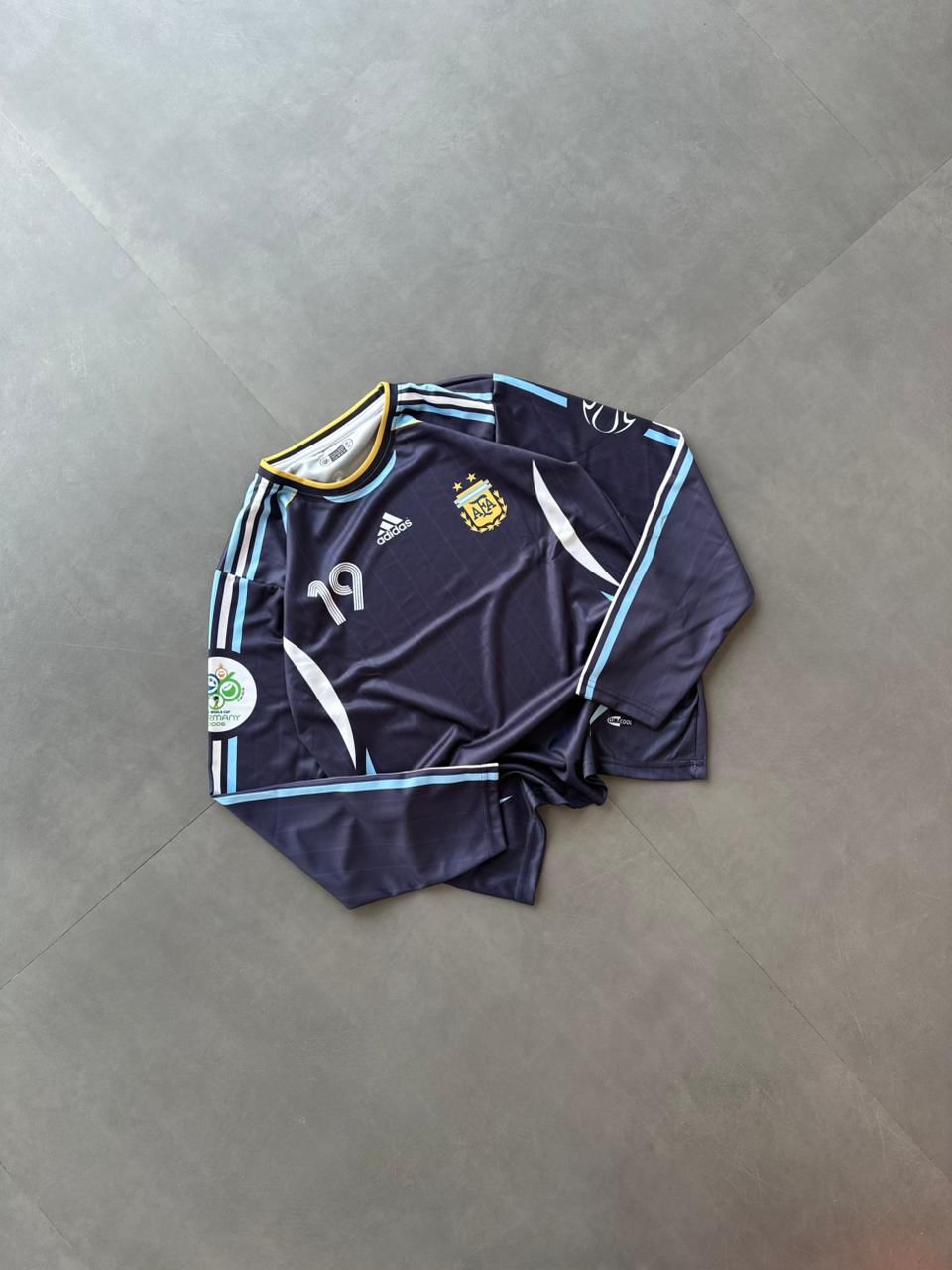 Argentina 2006 Away (Full-Sleeve Jersey)  Messi