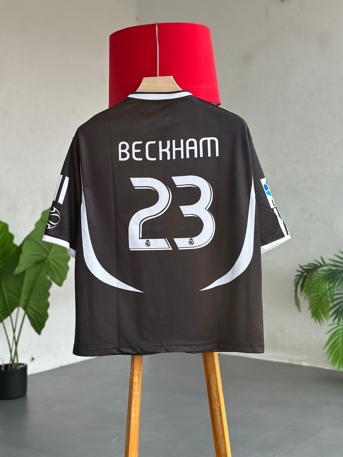Real Madrid 2006–07 Away Jersey – David Beckham Edition (Five Sleeve, Full Sublimation)