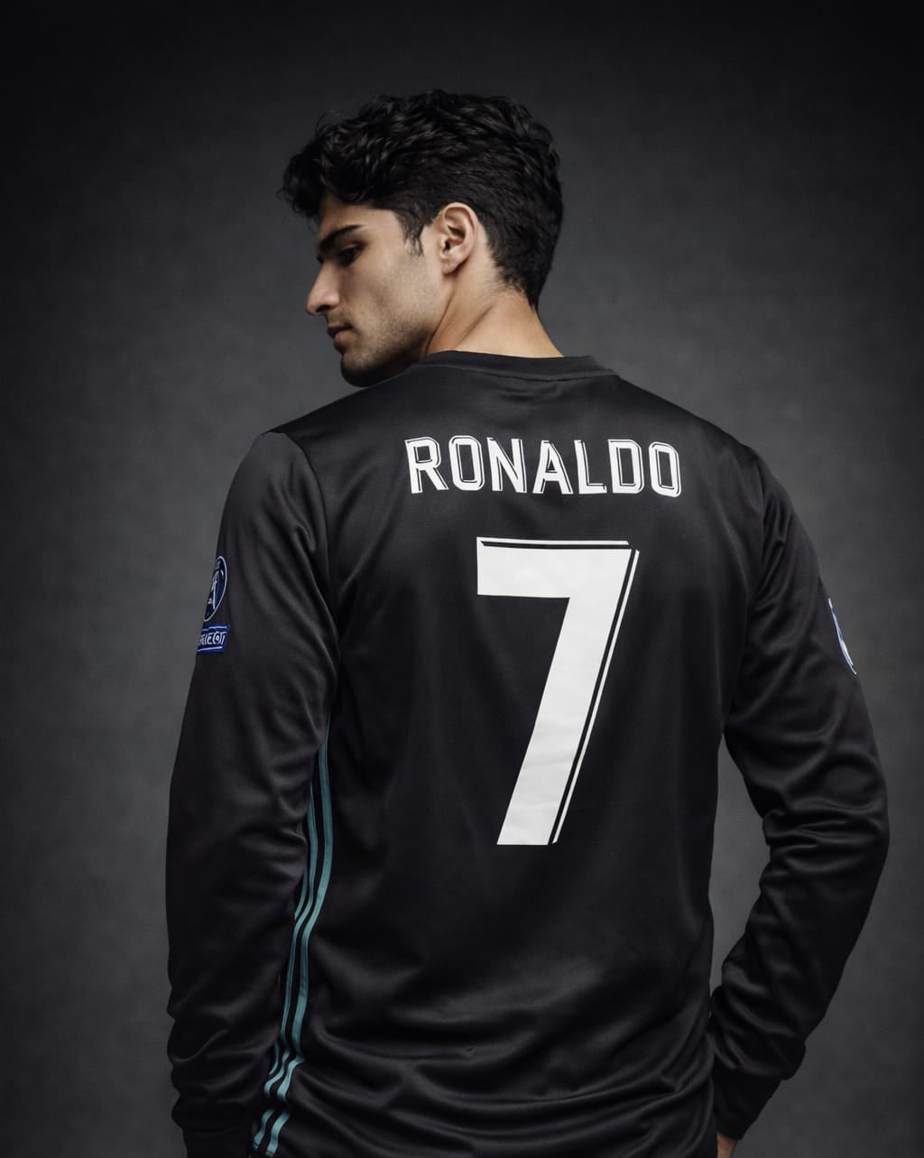 Real Madrid 2017–18 Away Full-Sleeve Jersey – Ronaldo