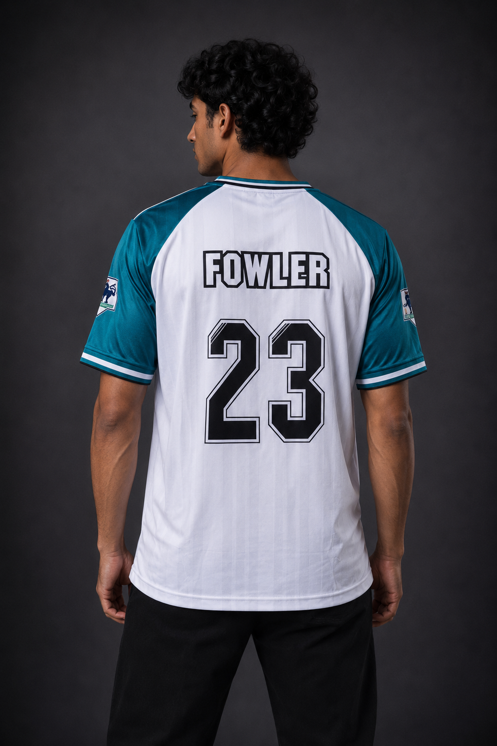 Liverpool 1995–96 Away Jersey – Fowler #23 embroidery
