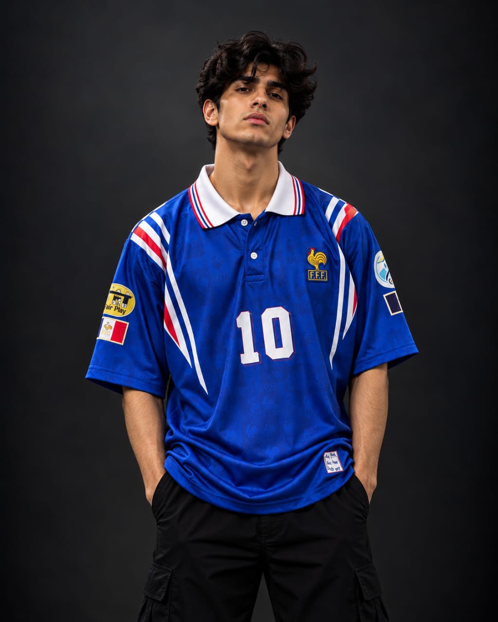 Zinedine Zidane France #10 Jersey
Year: 1998 colar with button embroidery